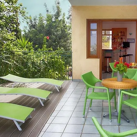 Romantica Apartmanhotel