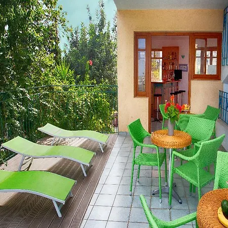 Romantica Apartmanhotel