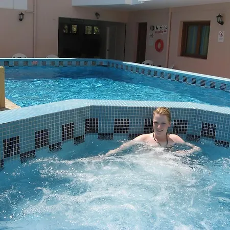Apart-hotel Romantica